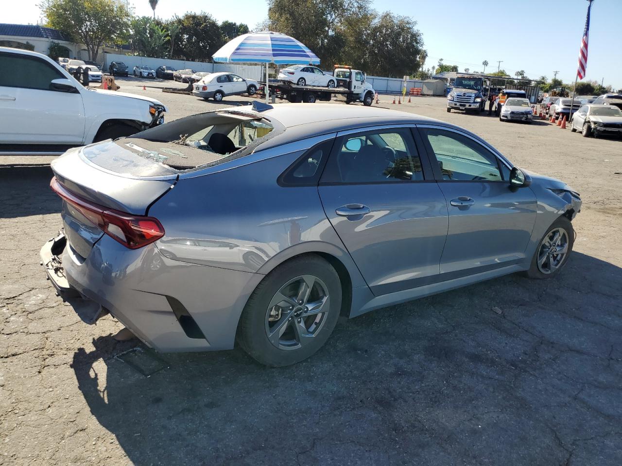 2023 KIA K5 LXS VIN:5XXG14J27PG196739