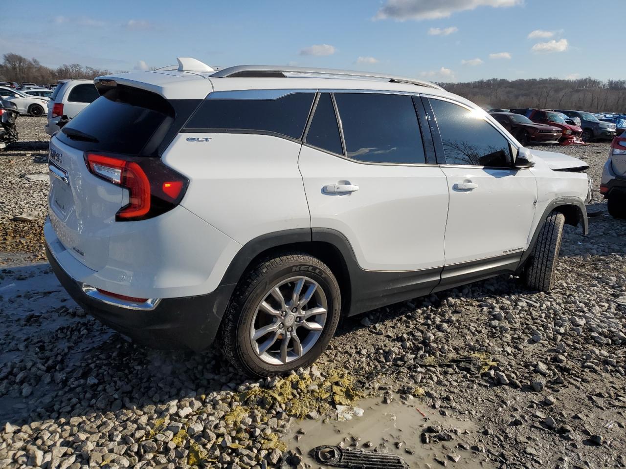 2022 GMC TERRAIN SLT VIN:3GKALVEV7NL176619
