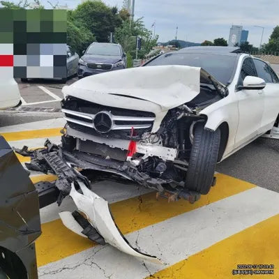 2017 Mercedes-Benz C 200 VIN: