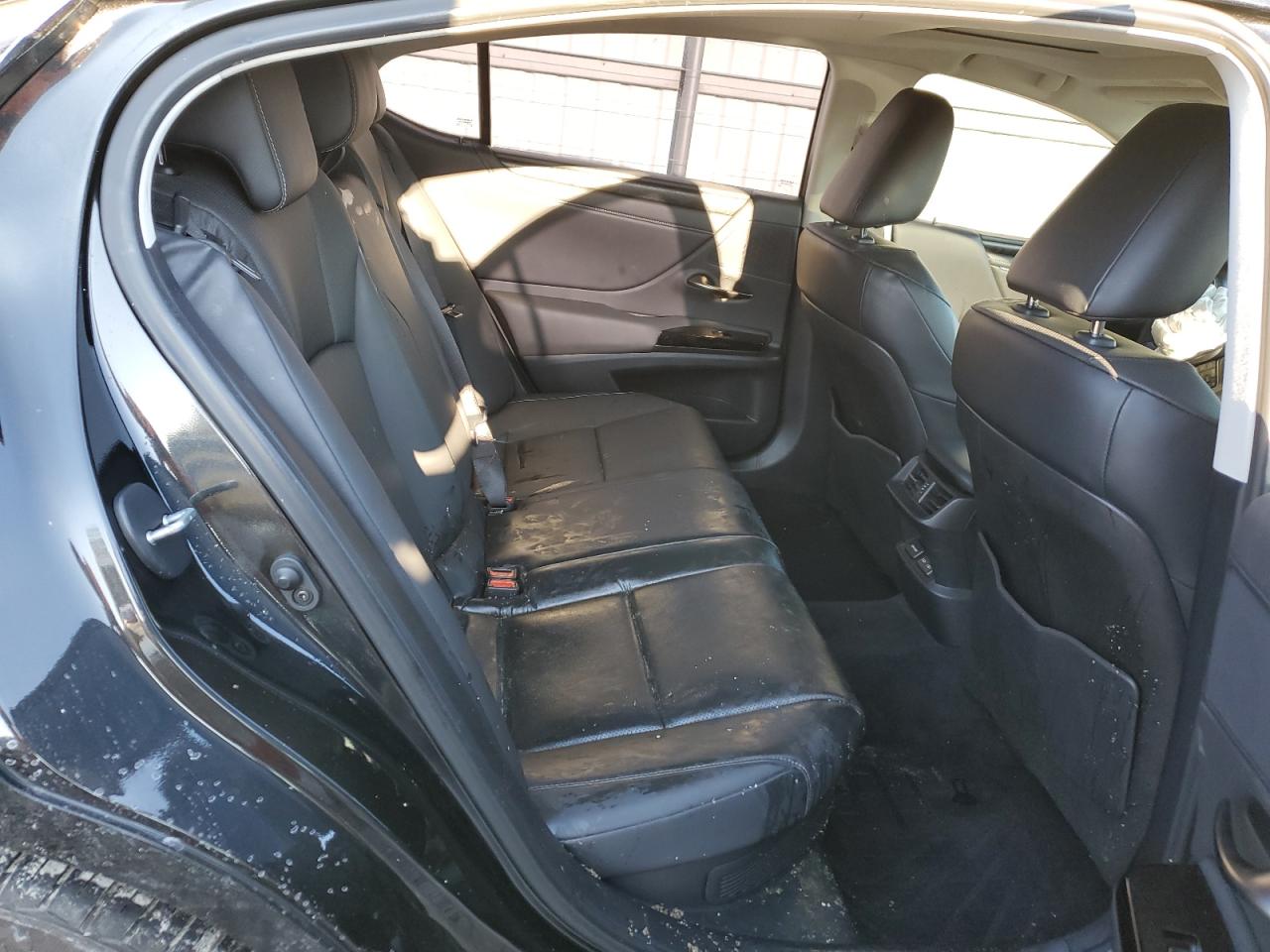 2024 LEXUS ES 300H BASE VIN:58ADA1C11RU040199