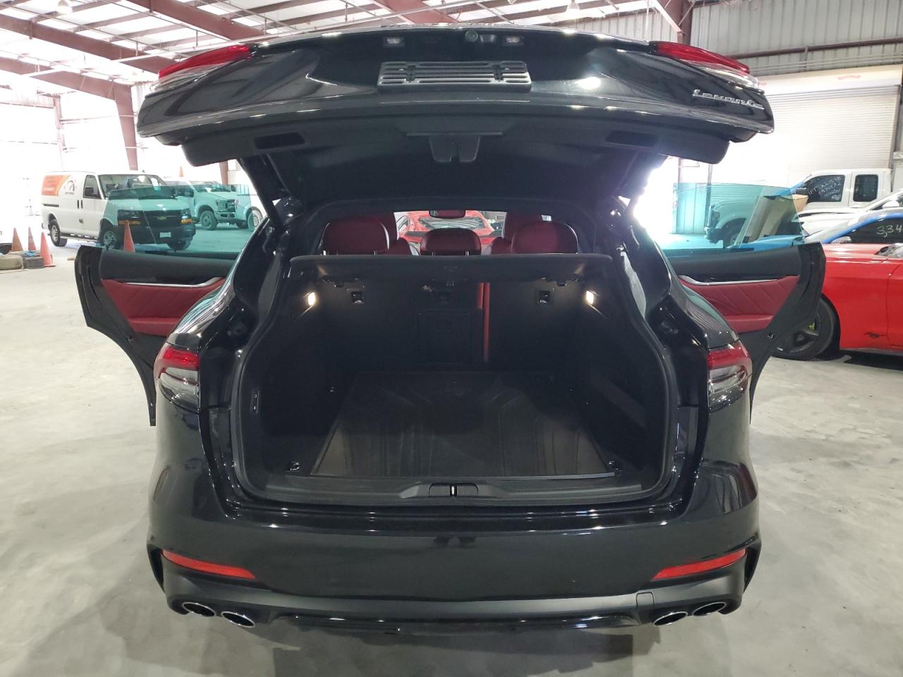 2022 MASERATI LEVANTE MODENA VIN:ZN661YUM1NX400441