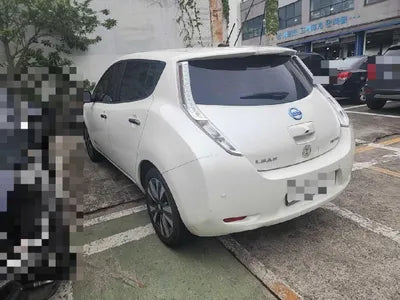 2015 Nissan Leaf VIN: