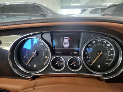 2018 Bentley Flying Spur V8 SCBEH53W5JC066204 VIN:SCBEH53W5JC066204