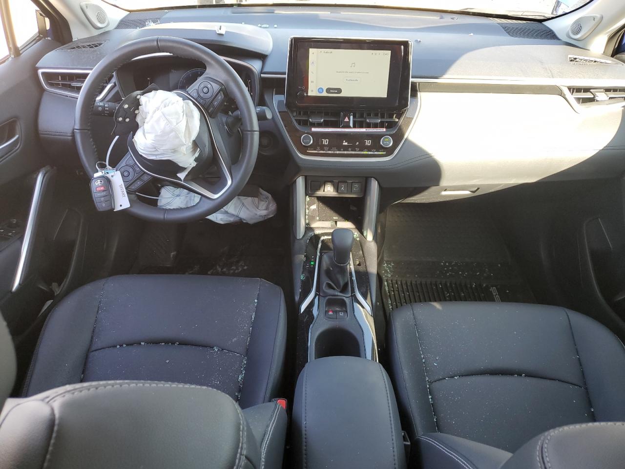 2024 TOYOTA COROLLA CROSS XLE VIN:7MUDAABG5RV102134