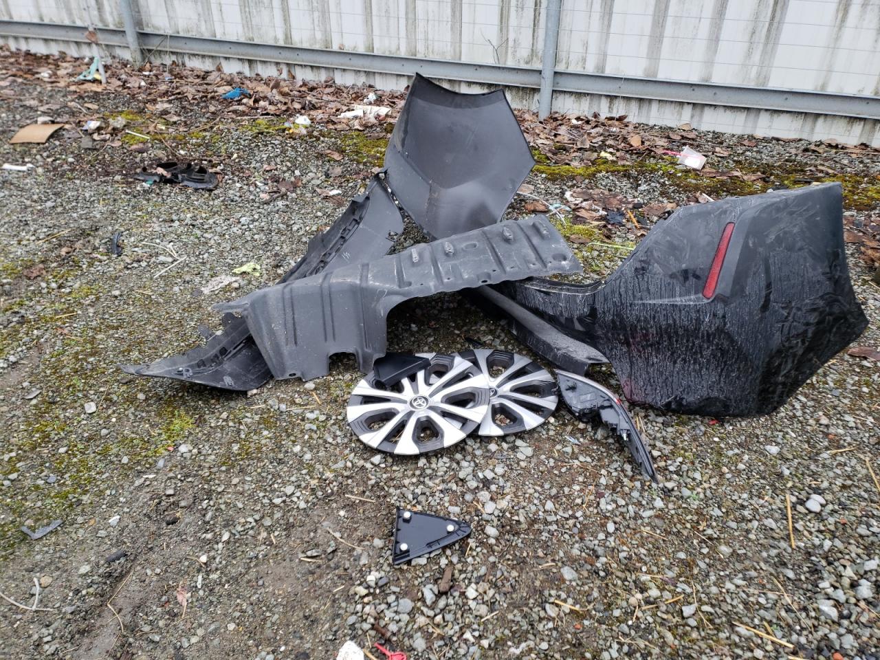 2022 TOYOTA COROLLA LE VIN:JTDEAMDE1NJ048723