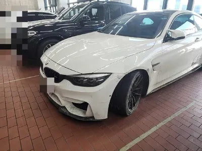 2018 BMW M4 VIN: