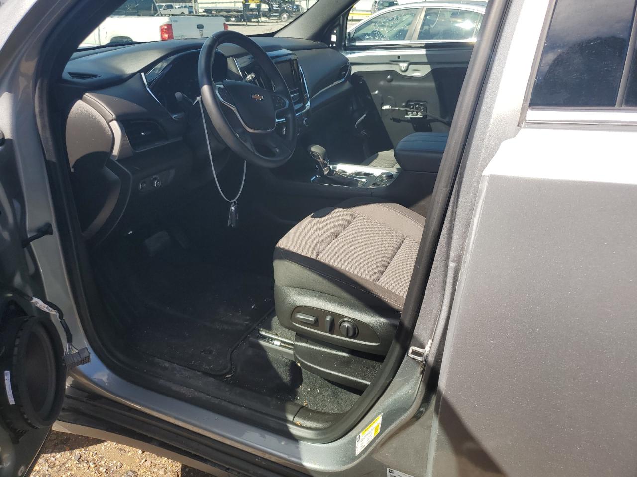 2023 CHEVROLET TRAVERSE LT VIN:1GNERGKW0PJ138848