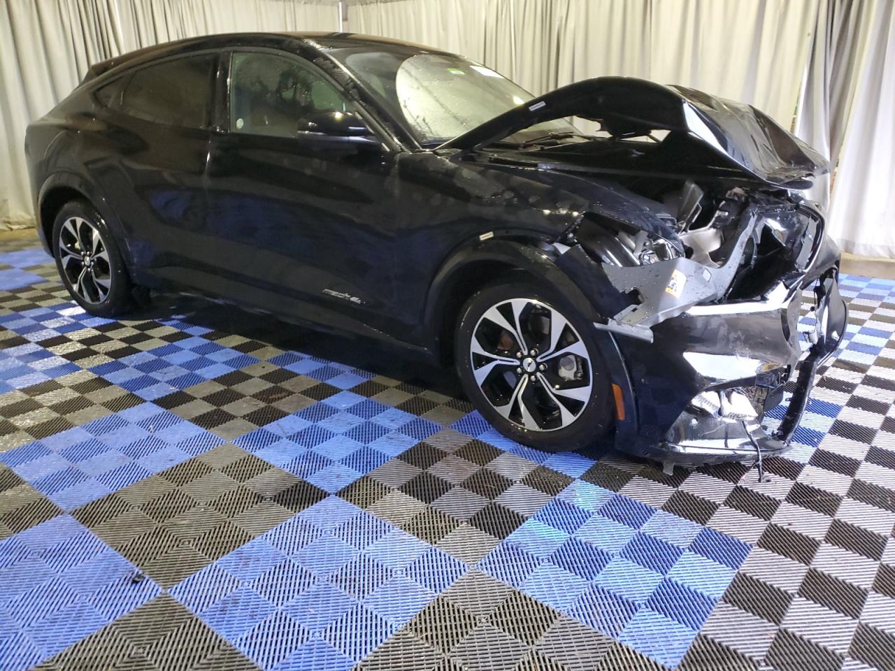 2023 FORD MUSTANG MACH-E PREMIUM VIN:3FMTK3SU8PMA83673