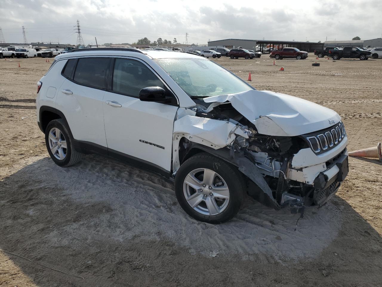 2022 JEEP COMPASS LATITUDE VIN:3C4NJCBB4NT225695