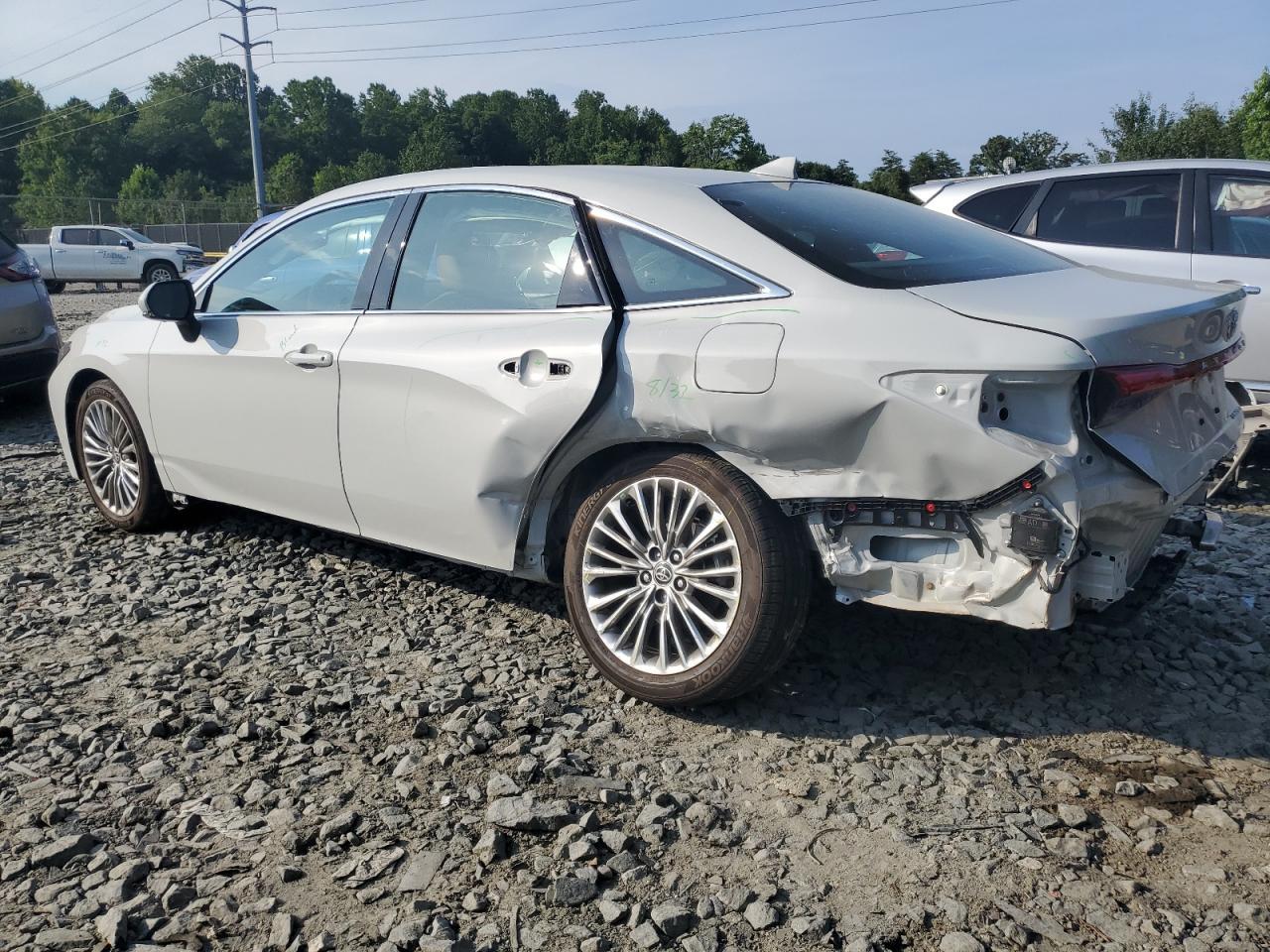 2022 TOYOTA AVALON LIMITED VIN:4T1DZ1FB5NU077707