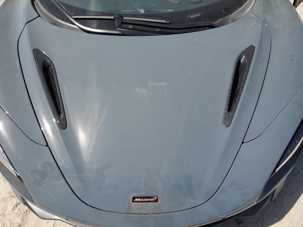 2022 MCLAREN AUTOMOTIVE 720S  VIN:SBM14FCA0NW006456