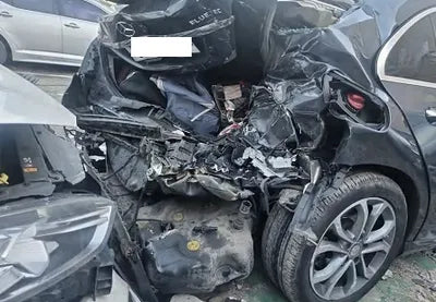 2015 Mercedes-Benz C 220 WDDWF0EB0FF205915 VIN:WDDWF0EB0FF205915