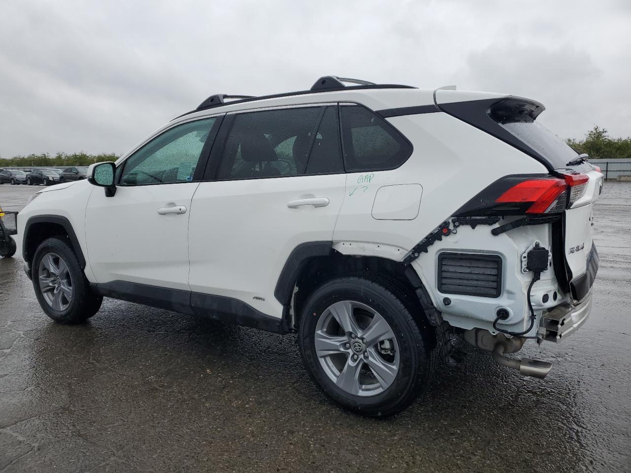 2024 TOYOTA RAV4 XLE VIN:2T3RWRFV9RW209808