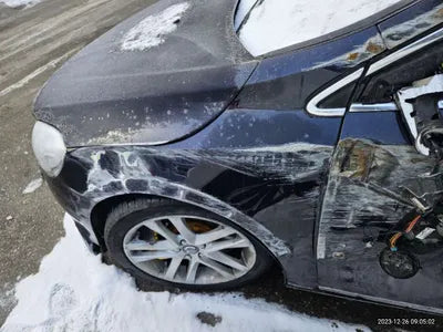2016 Volvo V40 YV1MVA8KDG2303186 VIN:YV1MVA8KDG2303186