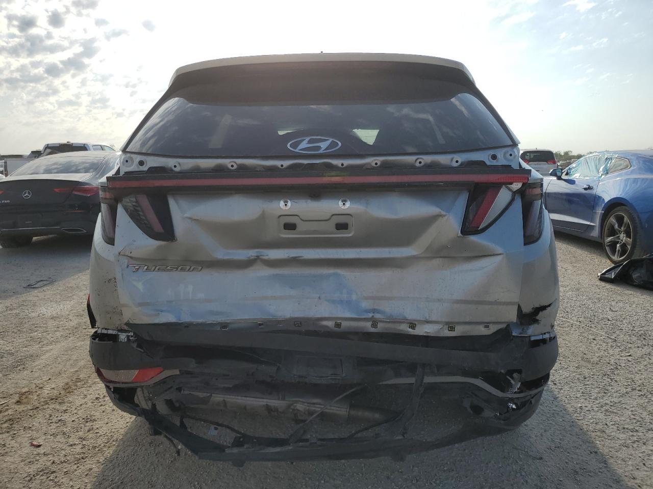 2022 HYUNDAI TUCSON SEL VIN:5NMJF3AE2NH115172