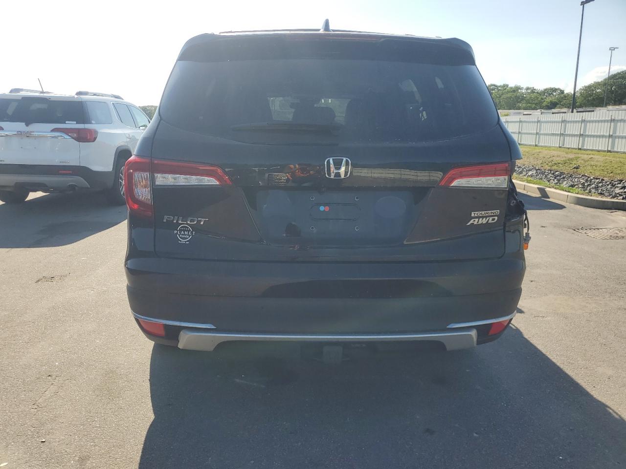 2022 HONDA PILOT TOURING VIN:5FNYF6H98NB002837