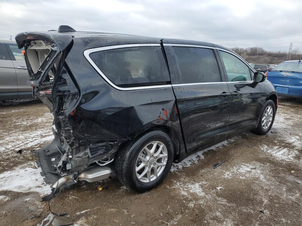 2024 CHRYSLER PACIFICA TOURING L VIN:2C4RC1BG7RR166100