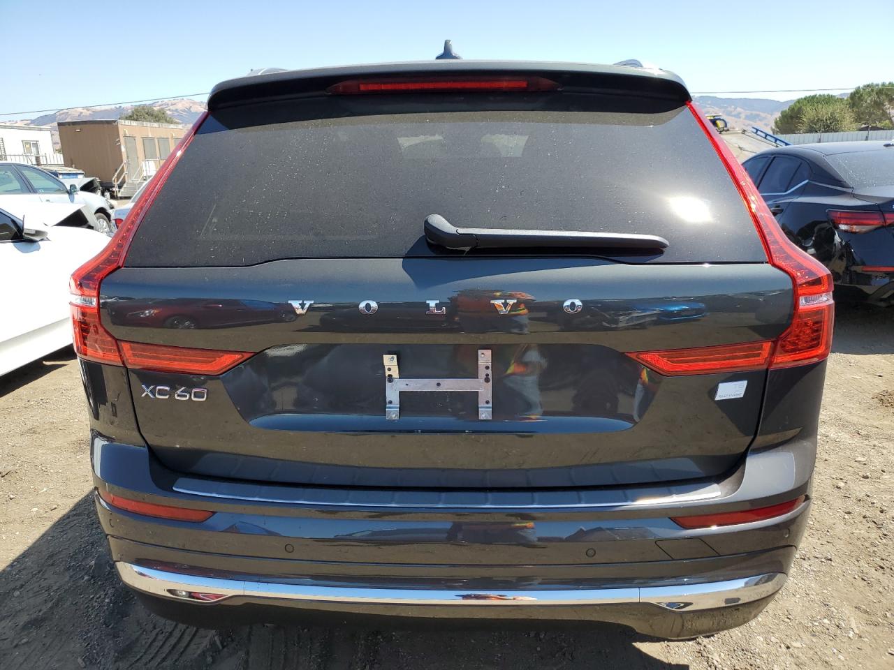 2022 VOLVO XC60 T8 RECHARGE INSCRIPTION VIN:YV4H60DL5N1059193
