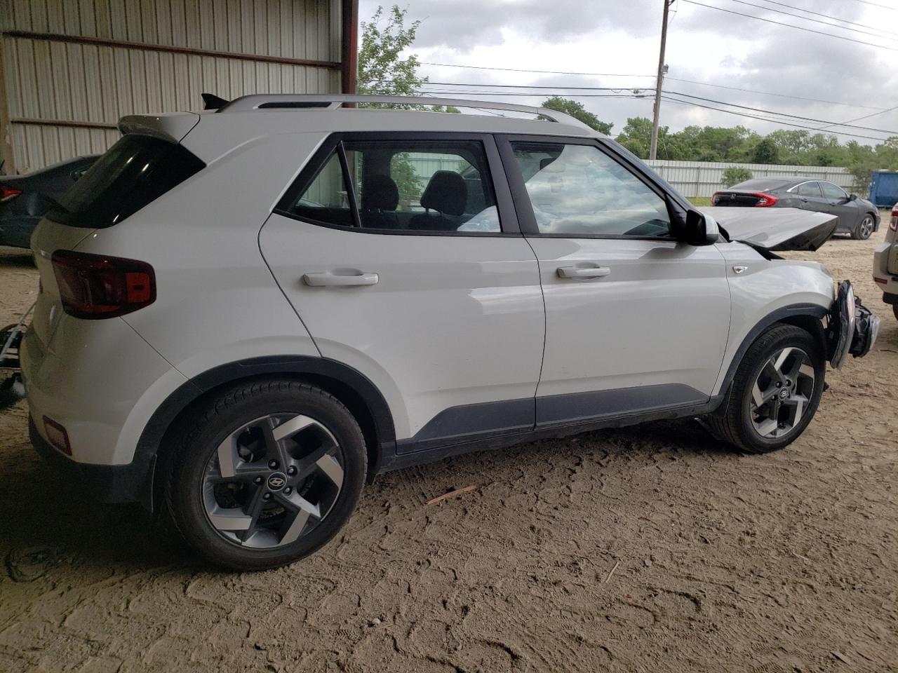 2022 HYUNDAI VENUE SEL VIN:KMHRC8A39NU201011