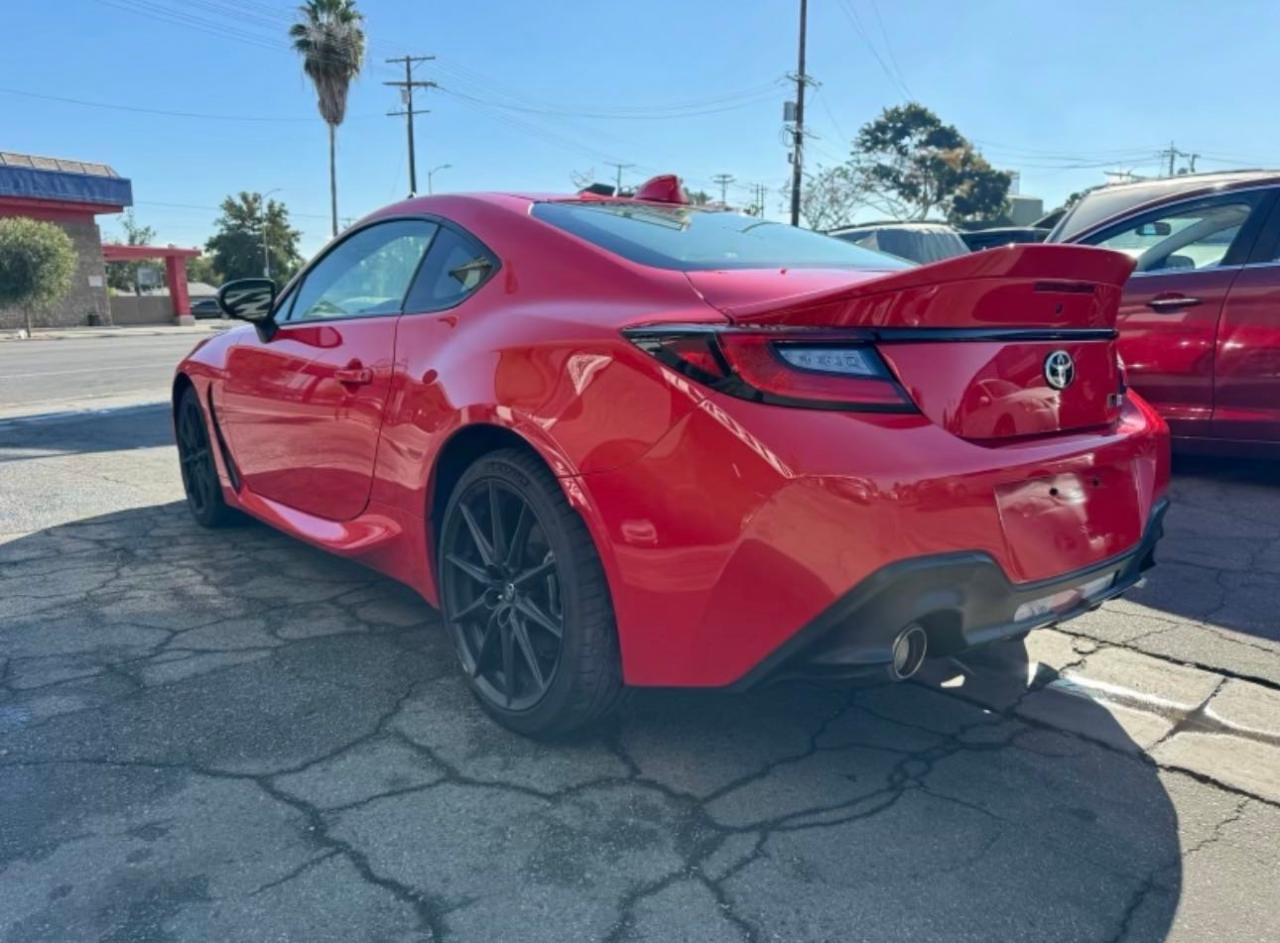 2023 TOYOTA GR 86 PREMIUM VIN:JF1ZNBE14P9766539