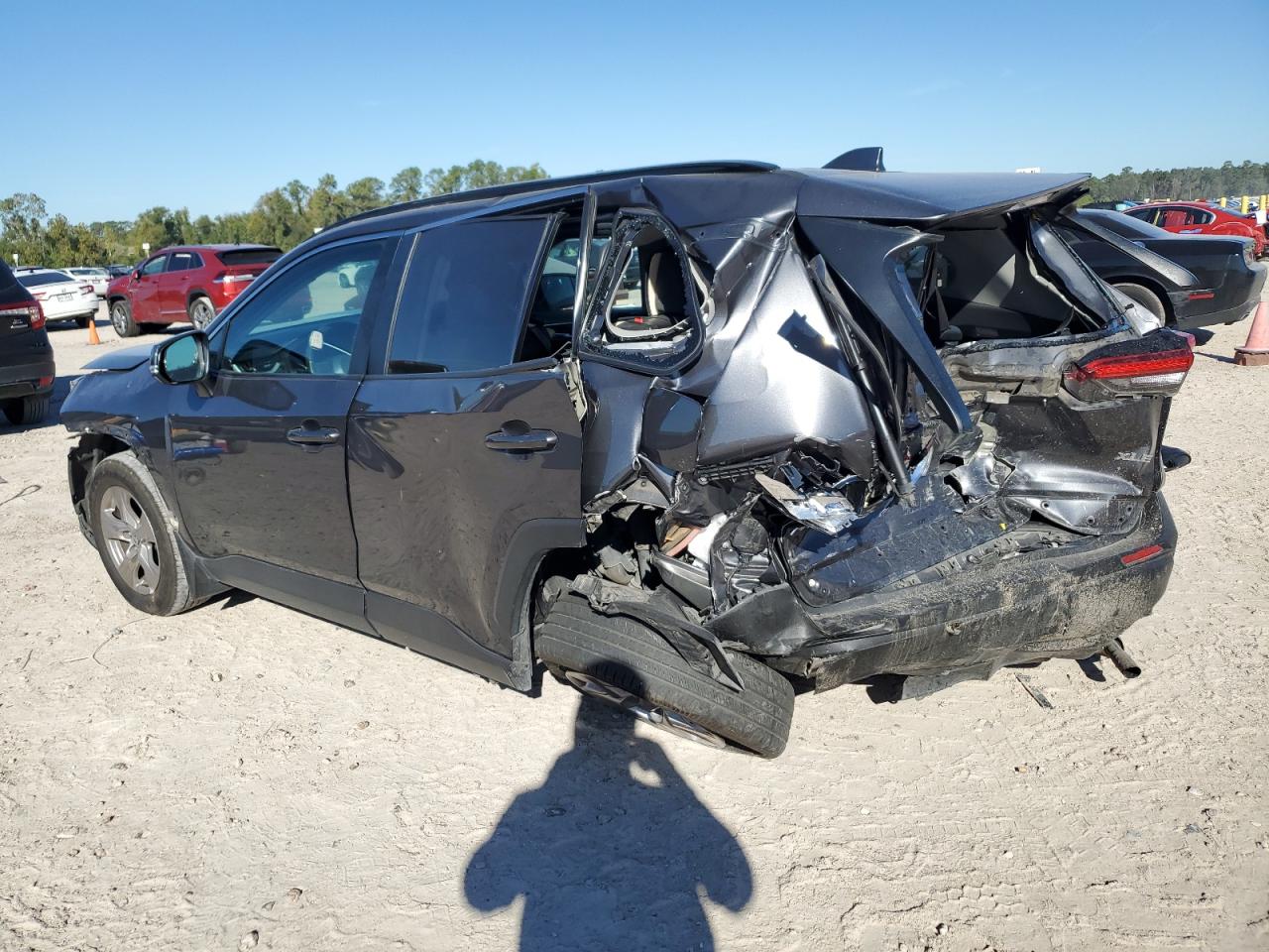 2023 TOYOTA RAV4 XLE VIN:2T3W1RFV9PW276312