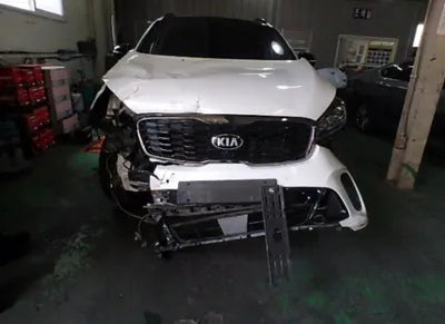 2018 Kia Sorento KNAPH81BDJA386811 VIN:KNAPH81BDJA386811