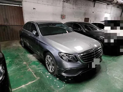 2019 Mercedes-Benz E 300 VIN: