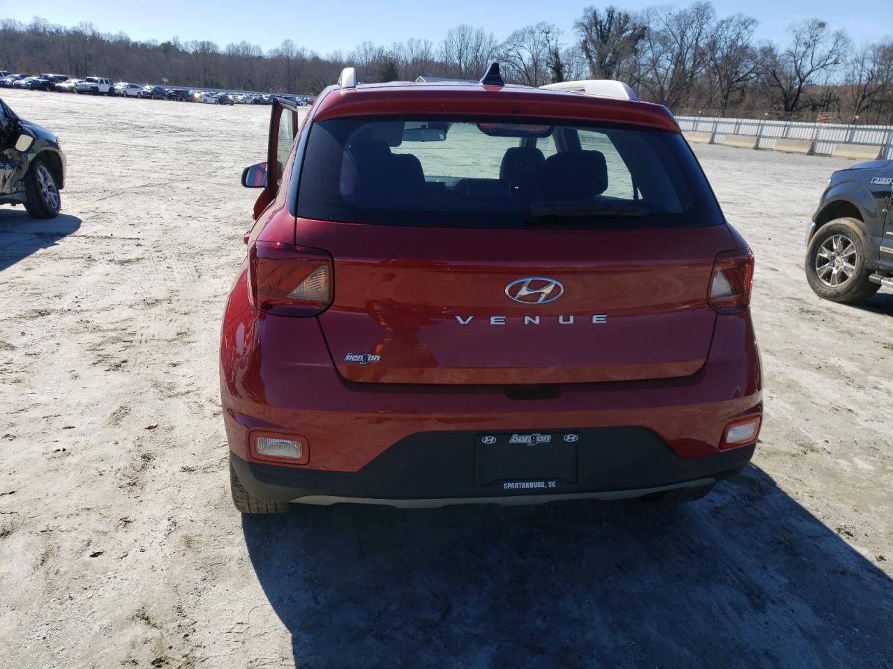 2022 HYUNDAI VENUE SEL VIN:KMHRC8A31NU177884