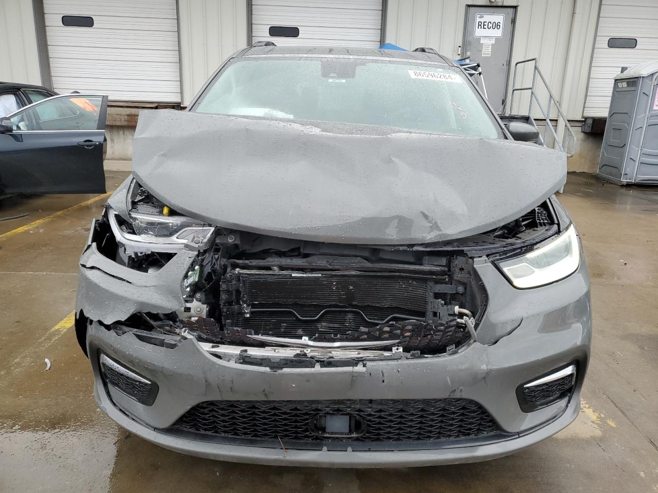 2022 CHRYSLER PACIFICA TOURING L VIN:2C4RC1BG4NR144632