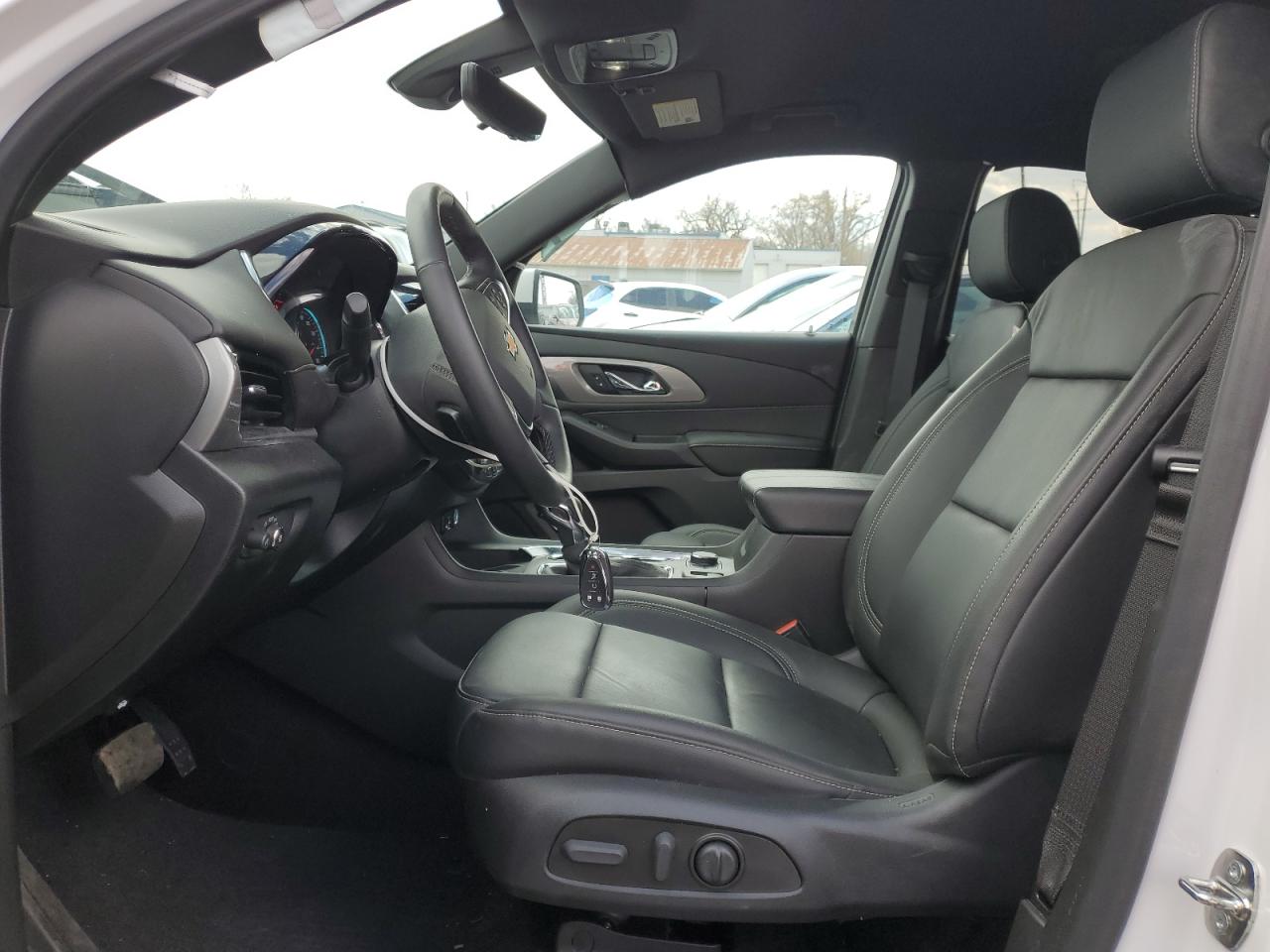 2023 CHEVROLET TRAVERSE LT VIN:1GNEVHKW6PJ276685