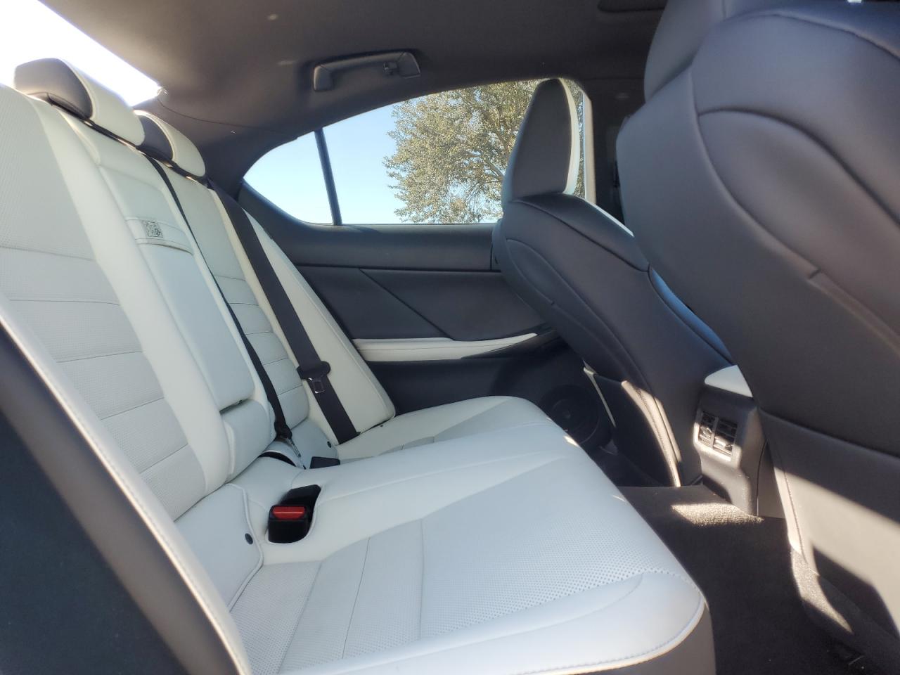 2022 LEXUS IS 350 F SPORT VIN:JTHGZ1B22N5056040
