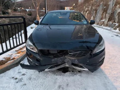 2016 Volvo S60 YV1FHA8BDG2000835 VIN:YV1FHA8BDG2000835