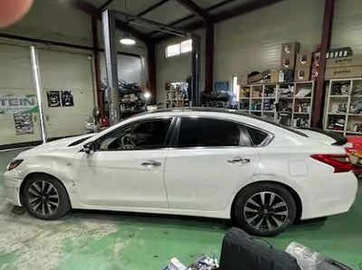 2017 Nissan Altima 1N4BL3APXHC100250 VIN:1N4BL3APXHC100250