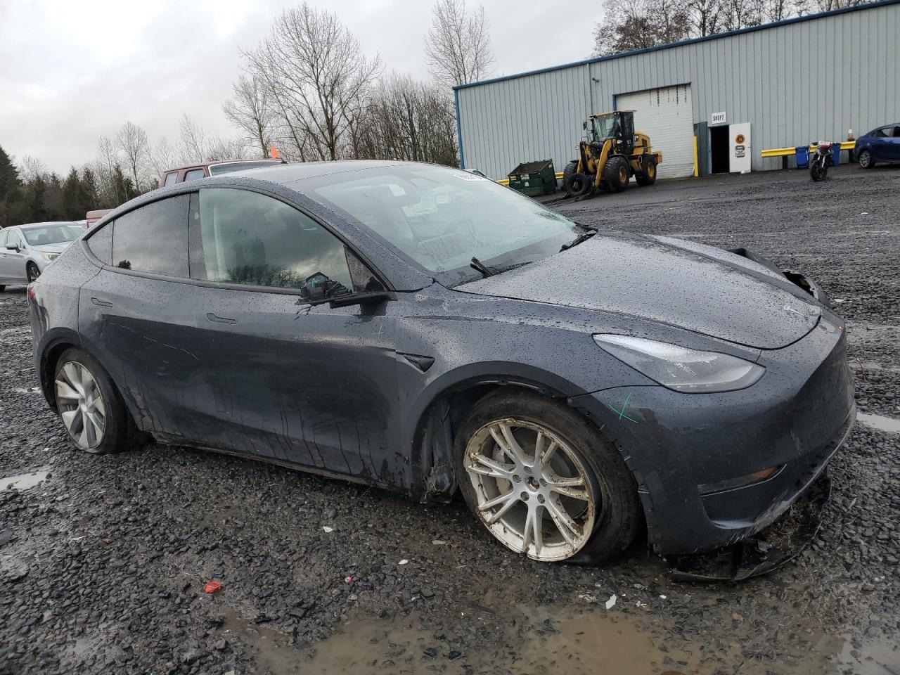 2024 TESLA MODEL Y  VIN:7SAYGDEE6RF074471