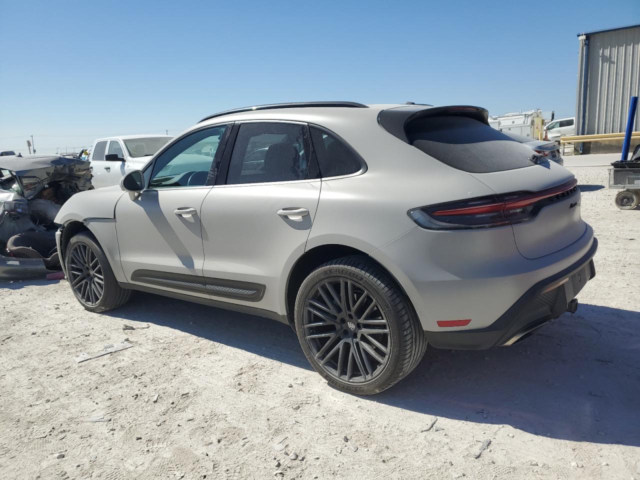 2022 PORSCHE MACAN  VIN:WP1AA2A58NLB07759