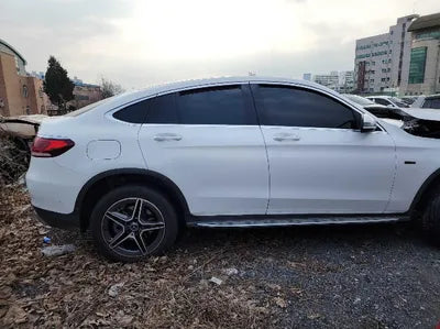 2020 Mercedes-Benz GLC 300 W1N0J5DB0LF831403 VIN:W1N0J5DB0LF831403