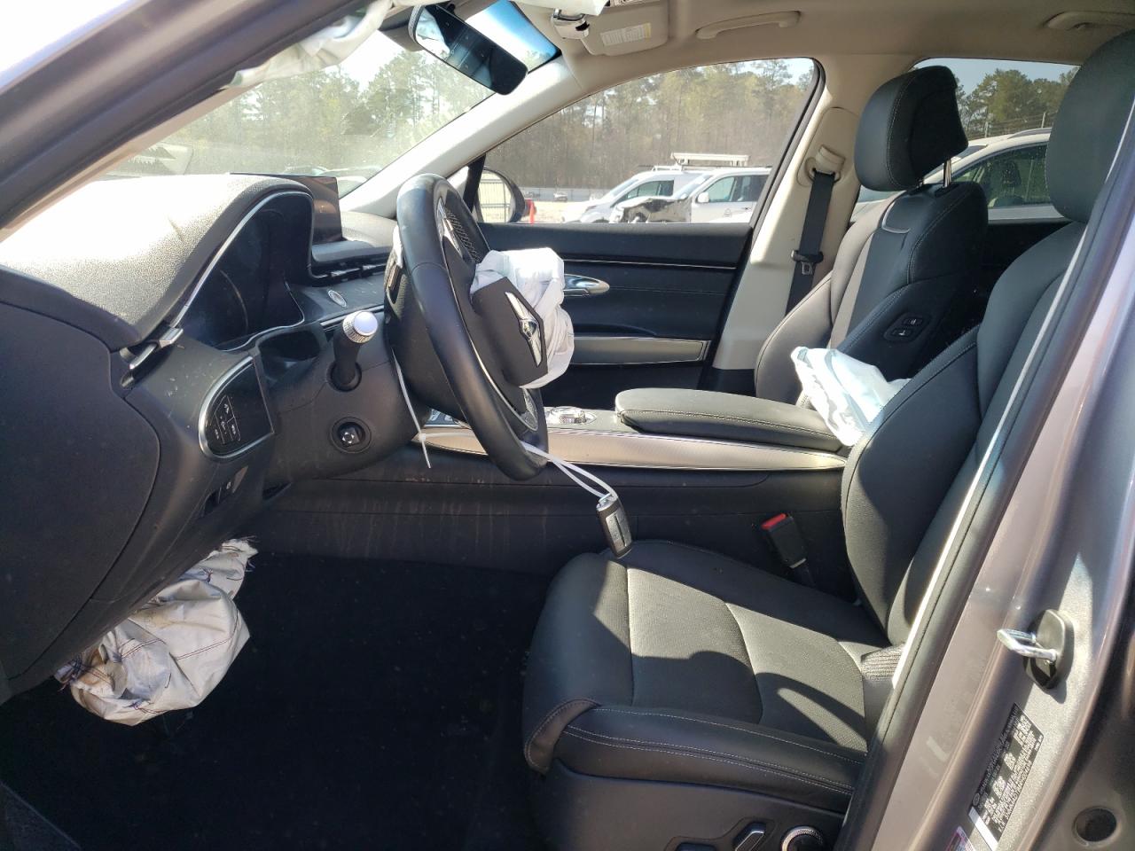 2024 GENESIS GV70 BASE VIN:5NMMADTB8RH004698