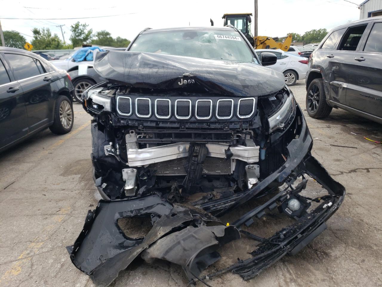 2022 JEEP COMPASS LATITUDE LUX VIN:3C4NJDFB8NT235551