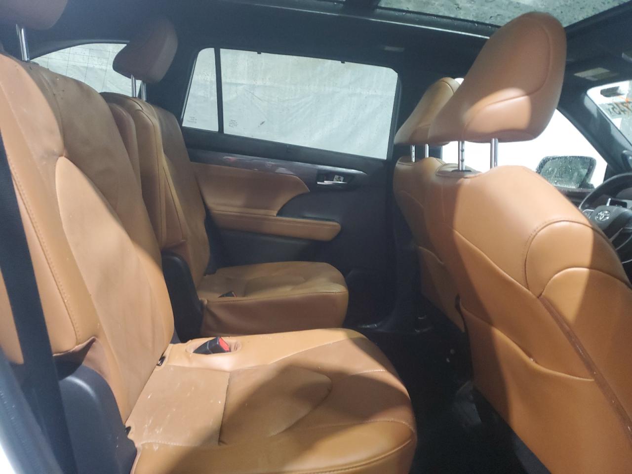 2022 TOYOTA HIGHLANDER HYBRID PLATINUM VIN:5TDEBRCH6NS078941