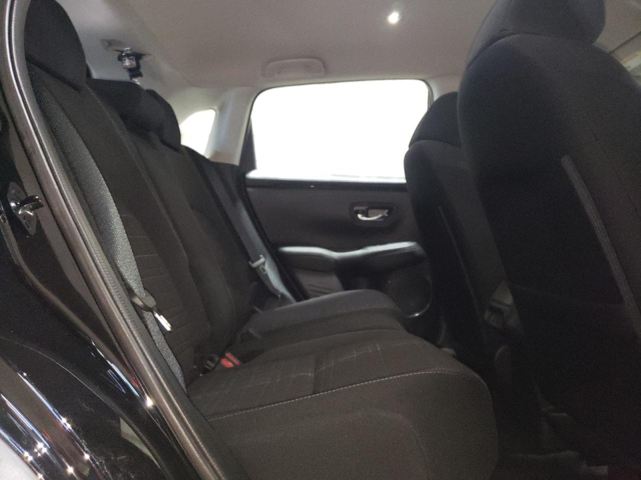 2023 HONDA HR-V LX VIN:3CZRZ2H39PM745273