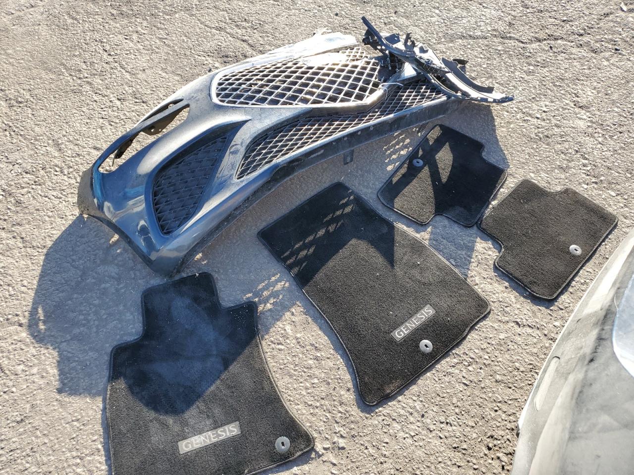 2022 GENESIS G70 BASE VIN:KMTG34TA2NU094241