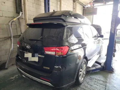 2016 Kia Carnival VIN: