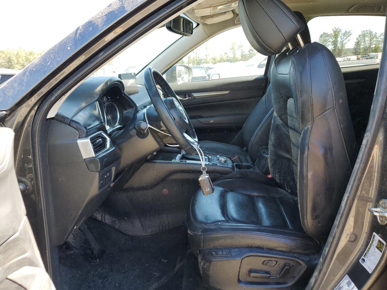 2022 MAZDA CX-5 PREFERRED VIN:JM3KFBCM8N1607211