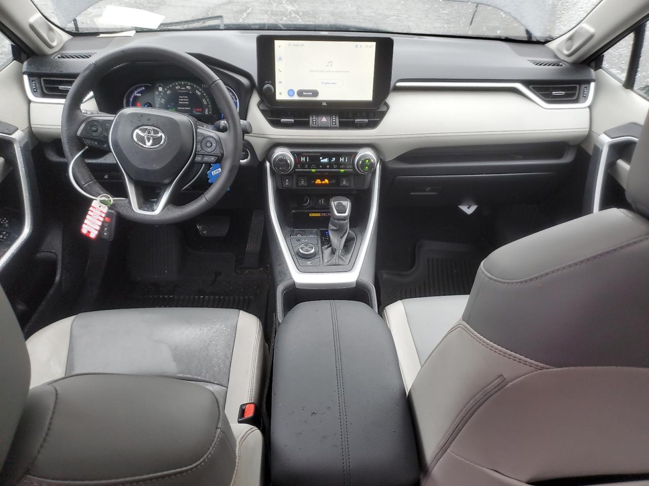 2024 TOYOTA RAV4 XLE PREMIUM VIN:2T3B6RFV6RW059626