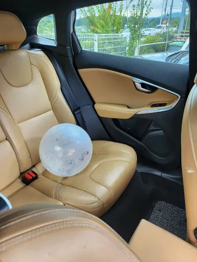 2016 Volvo V40 VIN: