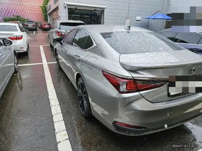 2022 Lexus ES 300 VIN: