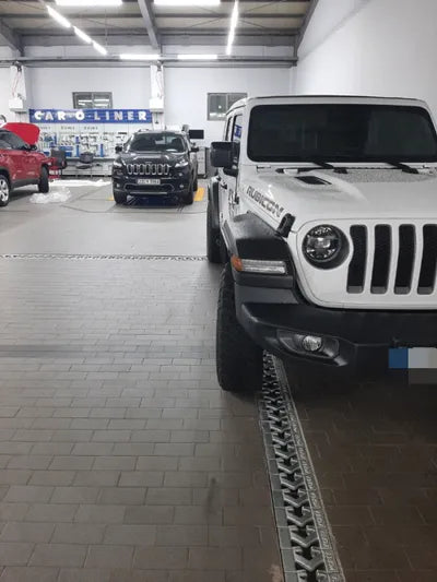 2021 Jeep Wrangler VIN: