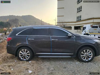 2018 Kia Sorento KNAPK81BDKA518718 VIN:KNAPK81BDKA518718