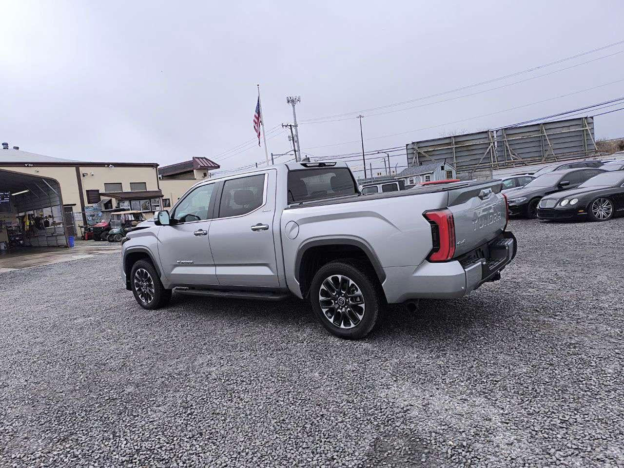 2024 TOYOTA TUNDRA CREWMAX LIMITED VIN:5TFJC5DB8RX047768