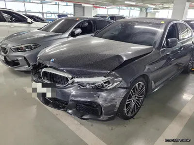 2019 BMW 530 VIN: